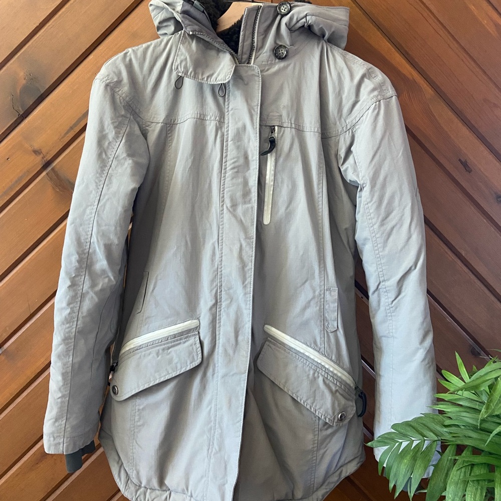 Columbia Gray Ski Jacket Weather-Resistant Hooded Omni Heat